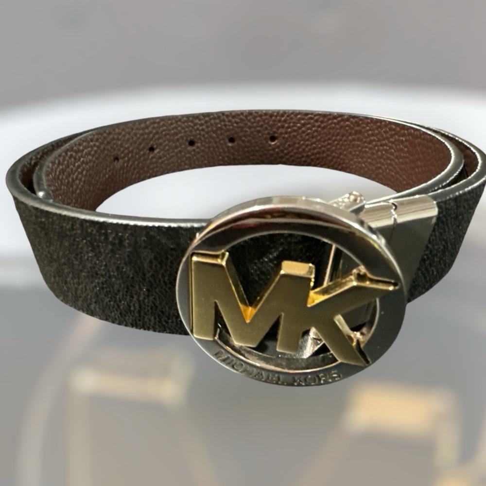 New Michael Kors belt with tag